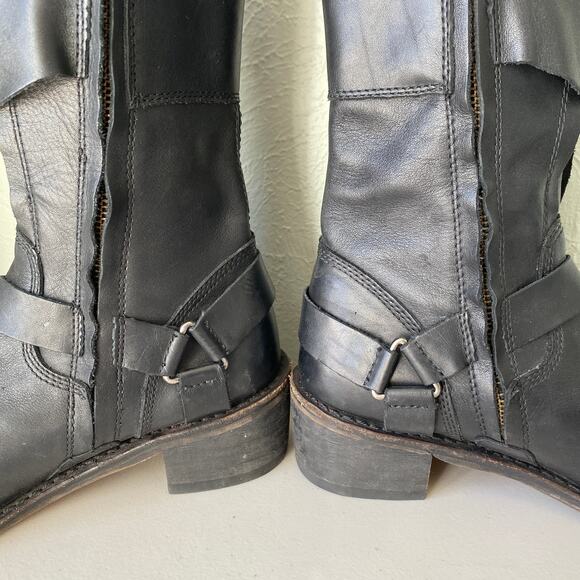 Gee'WaWa Motorcycle Biker Boots Mid Calf Black Leather Harness Straps Women 9 M - Picture 14 of 16
